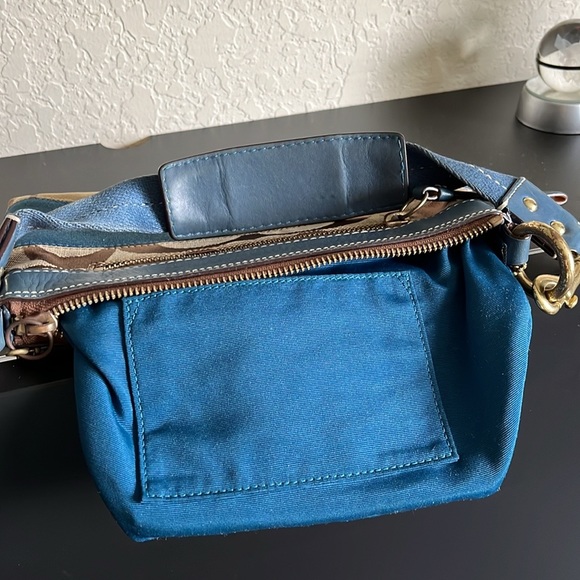 COACH #DO6W-10120 DEMI BAG - Picture 9 of 12